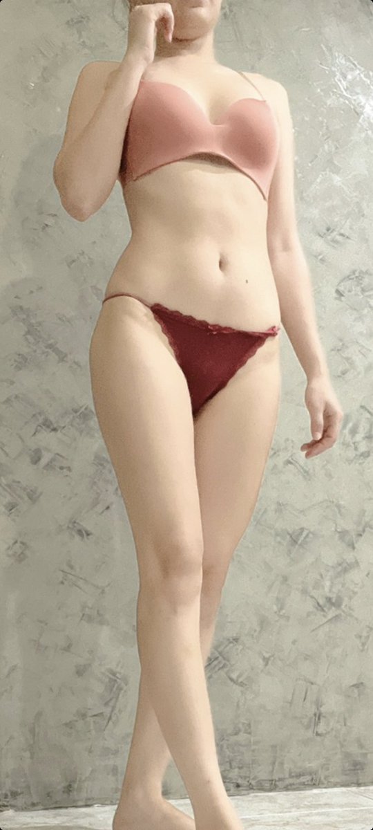 คืนนี้ วันจันทร์ มีคู่ไหนว่างอยากออกกับคู่เราบ้างไหมคะ 
คู่แท้ คู่แลก เลสได้ เคารพ กติกา สุภาพ DM มาคะ ไม่รับเดี่ยวนะคะ