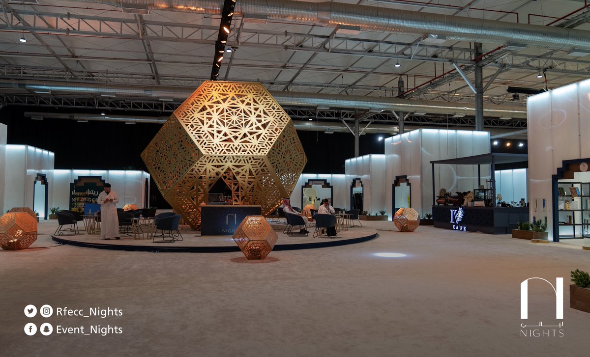 RFECC_NIGHTS's tweet photo. رمضان يحلى بمتعة التسوق والبازارات الرمضانية
زورونا في بازار #ليالي واستمتعوا بتجربة تسوق رائعة 😍🛍 https://t.co/JxioBPJfax