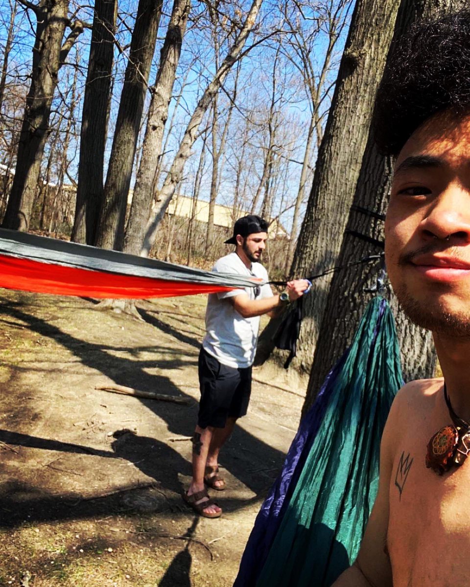 blake_sauce's tweet photo. It’s hammock weather, Babbyyy #enosesh #hangingwithmyhomies https://t.co/oQoVa46dTx