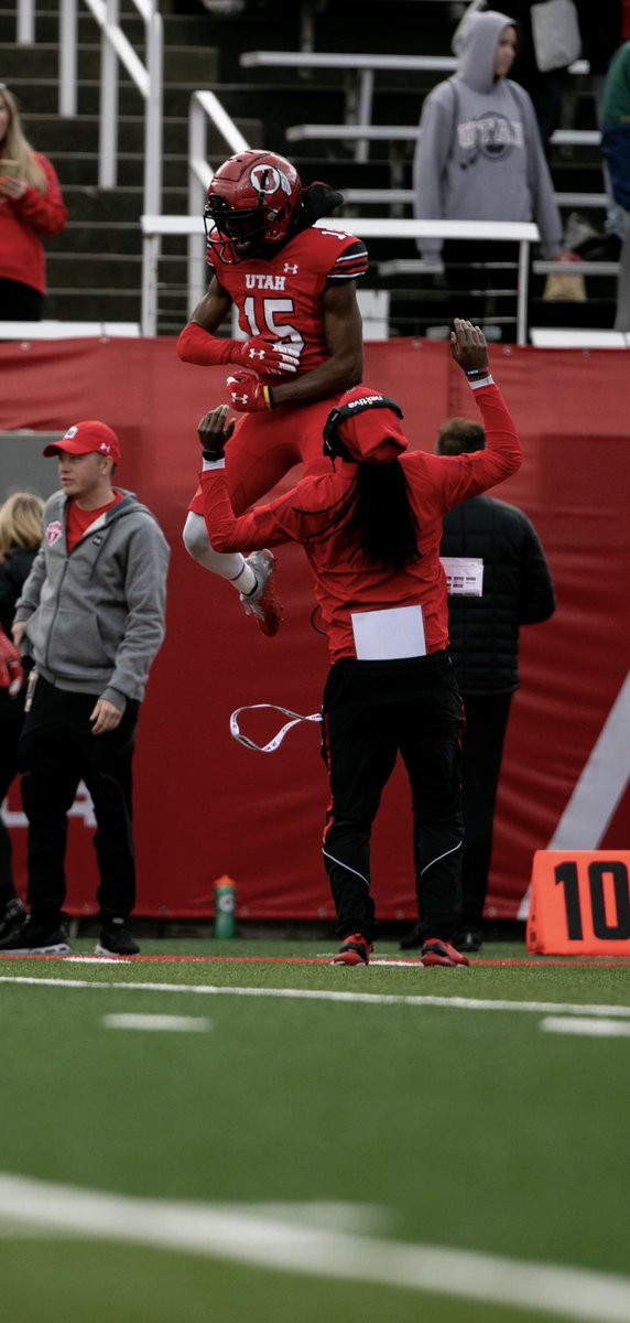 zvaughn11's tweet photo. spring ball ✅ #goutes https://t.co/LUpFCDDDoQ