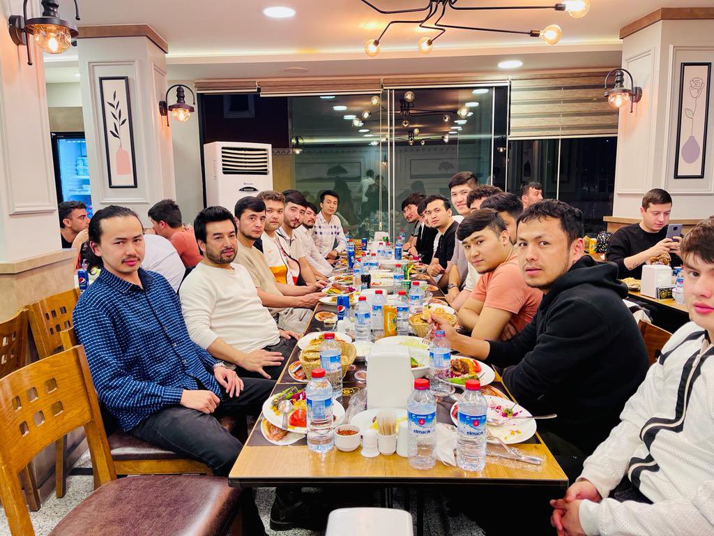 bugün doğu türkistan gençler meşrefi nin düzenlediği İftar programına katıldık ، ￼ gençlerimiz çok nazik misafirperver ￼￼￼￼￼￼￼￼ Ve iyi niyetliler Yüce Rabbimiz bu gençlerimizi zalim Çin’e karşı cesur güçlü kılsın birlik beraberliğini daim kılsın 🤲🌺🇹🇷🤲🌺🇹🇷