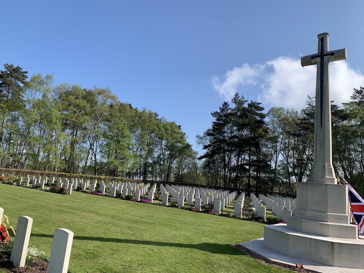 ANZAC DAY 2022
Reflecting on our performance today at Cannock Chase as we joined the local community, RBL and armed forces past &amp; present, to pay tribute to those who paid the ultimate sacrifice 🕊 
#ANZACDay2022
#wewillrememberthem
#armedforces
#service
#royalbritishlegion