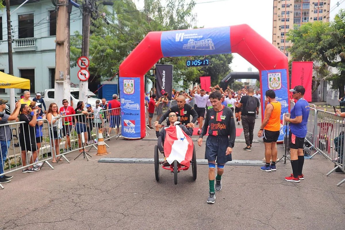 PM_PA's tweet photo. A VI edição da Corrida Tiradentes teve que ser adiada por dois anos por conta das restrições impostas pela pandemia da Covid-19. A organização planejou um percurso que passa por diversos pontos turísticos e históricos da capital paraense. https://t.co/gVow7Jwfdk