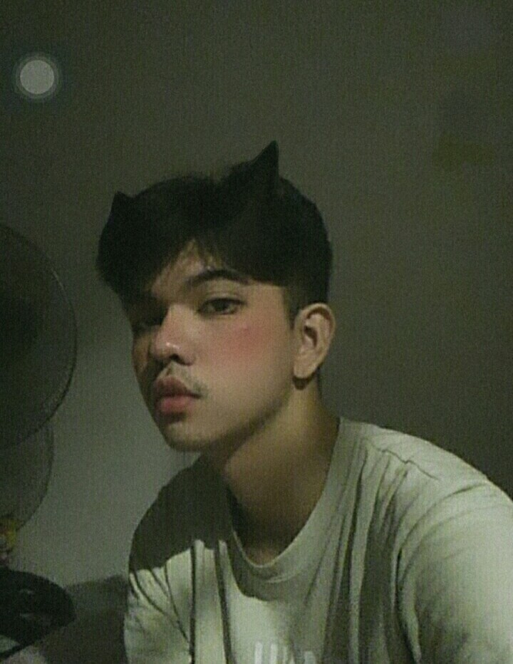 Reinydayyyyy's tweet photo. #MoodChallenge https://t.co/ON8rrgoWir