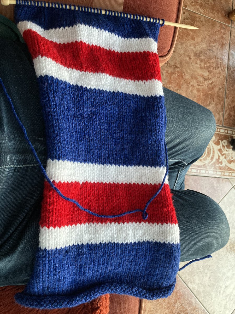 Paulie9461's tweet photo. My scarf is going well and I’m not making too many mistakes (good at covering them up) England women #Lionesses for the Women’s Euros this summer. I’ve noticed that if we don’t do well I can use it for Norway, Holland, France or Iceland #KeepingMyOptionsOpen 😬🤔🏴🦁🦁🦁 https://t.co/yt9v6Fu1qd