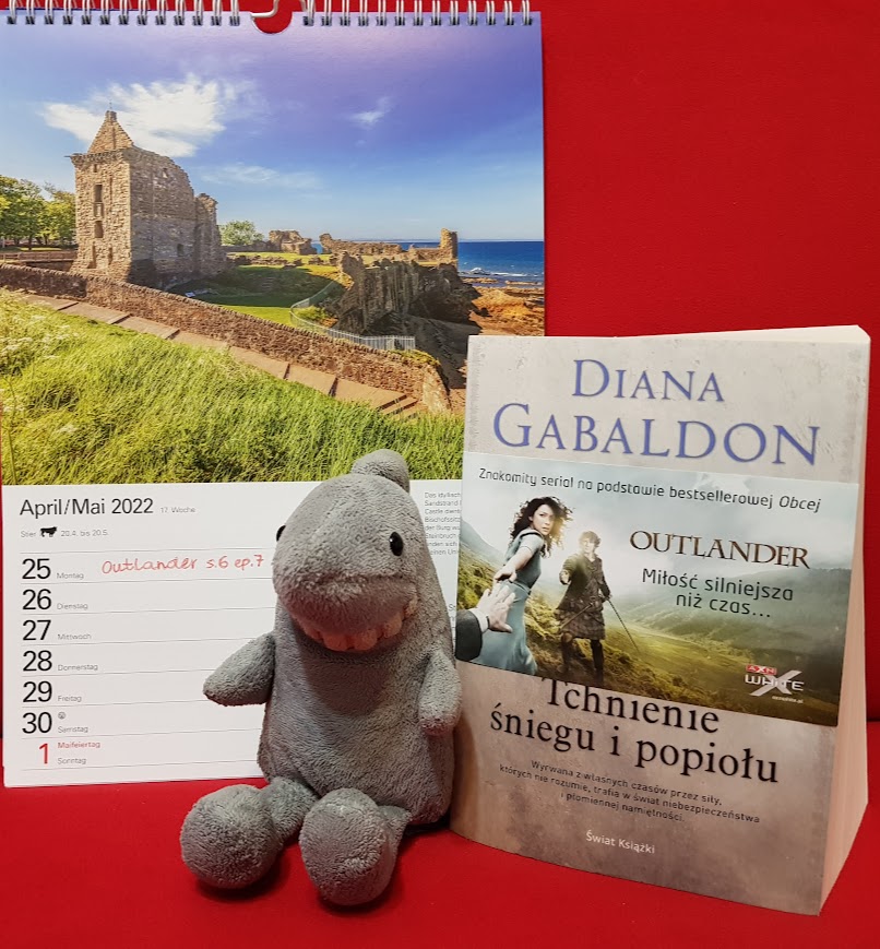 Ludmila87534002's tweet photo. 17th week with my Scottish calendar: #Outlander season! Episode 7.🏴🦈
#CharmingSharky #Scotland #JamieandClaire #OutlanderSeason6 #OutlanderS6 #SamHeughan #CaitrionaBalfe #year2022 #calendar #dianagabaldon https://t.co/JhgUOpcoXA