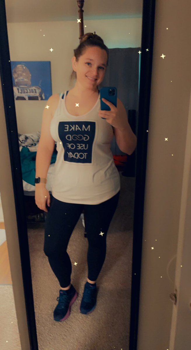 JessMarie1359's tweet photo. Team #NotMuchSleep but hitting the gym anyways ๐โ๏ธ๐ https://t.co/LsAzUJ7o3q