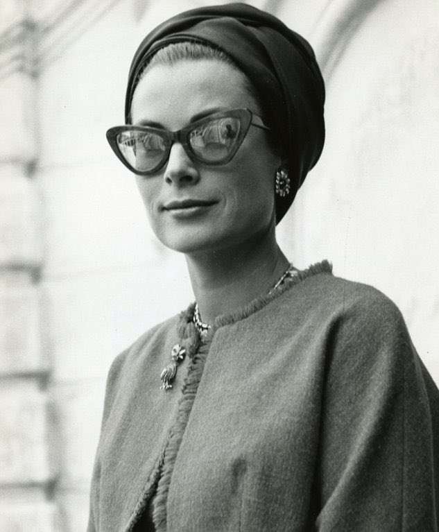 princess grace photographed at the prince’s palace of monaco, 1962