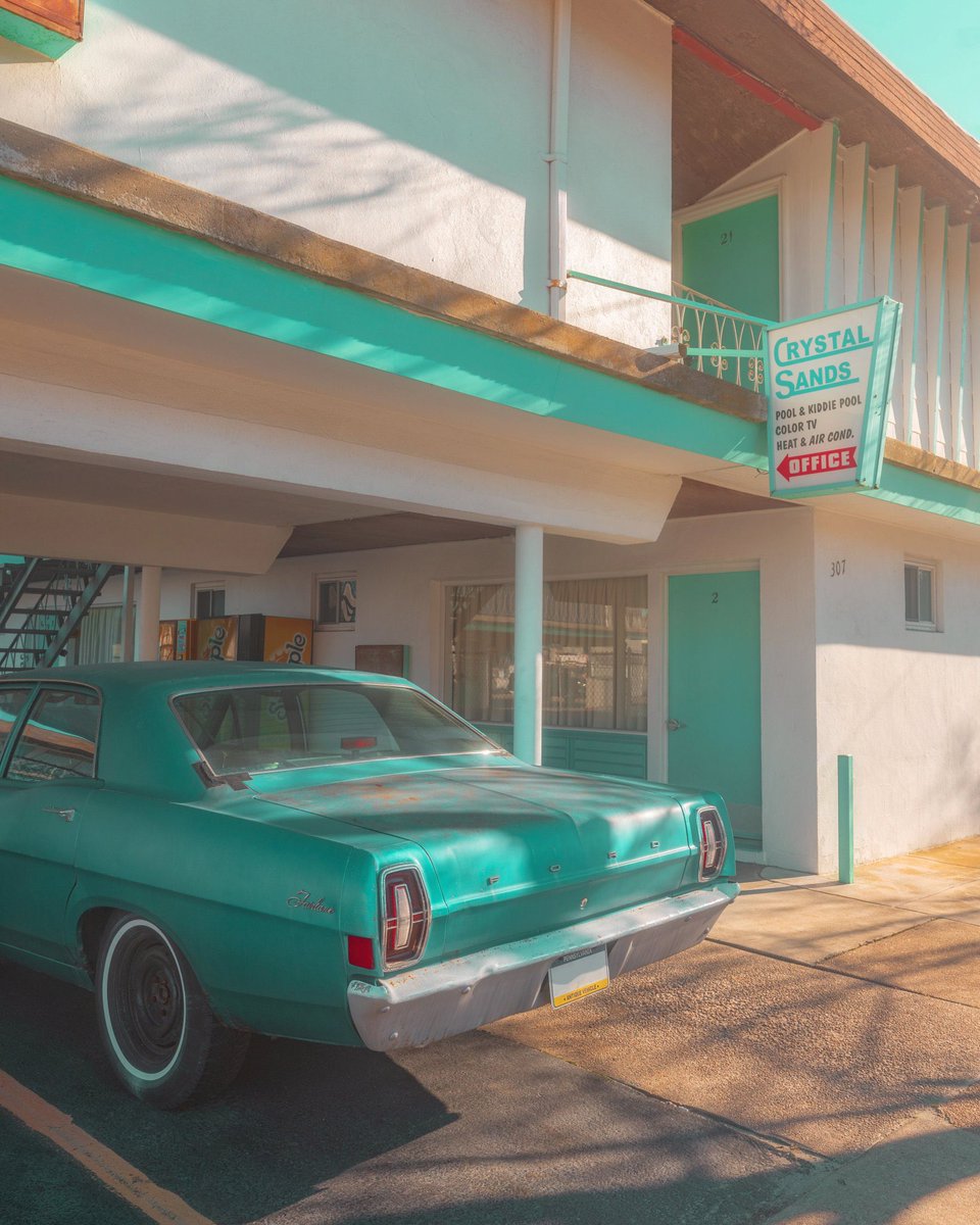 kyler_steele's tweet photo. how to colorgrade a photo https://t.co/dOlQfmfNMf