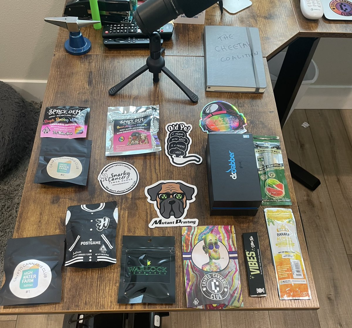 mls_bet's tweet photo. Just a part of last night’s @CryptoCannaClub 4/20 event haul.
😶🌫️😶🌫️😶🌫️😶🌫️😶🌫️😶🌫️
@DrDabber #VibesPapers #KingPalm #HighWaterFarm #SpaceGem
Thank you for making the night special. 🙏 https://t.co/AskqChc19c