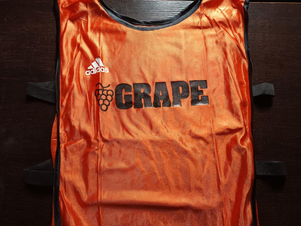 dfacademyfc's tweet photo. Another update this week! Unveiling soon 💥

A big shoutout to @grapeprotocol for transforming #DFAFC⚽ with the love from @deanmachine, @Barndog_Solana, @Whalesfriend…  CCs and Designers @Ridho_ackerman, @EchoRusli, @takisoul… We can't thank you all enough 🙏

#itsGrape🍇 https://t.co/DgxZIEQvME