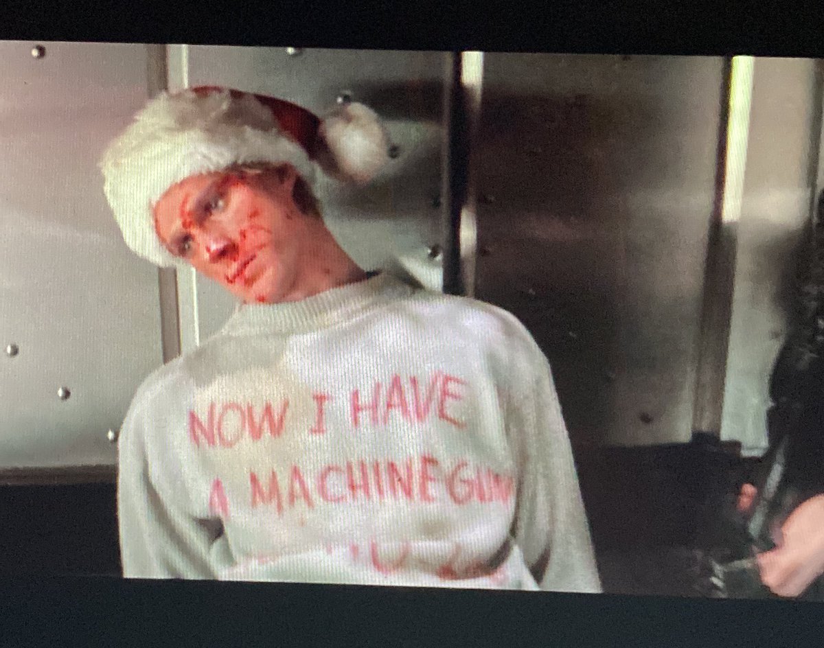 Jumperflickan tweet media