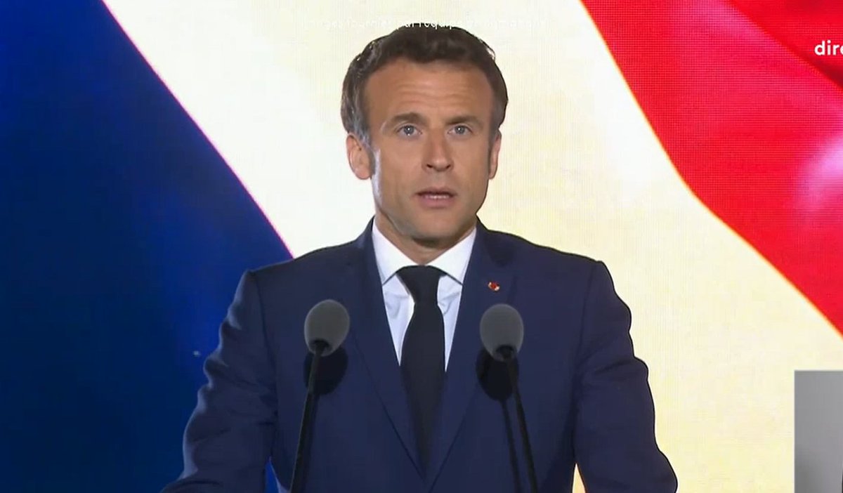 libe's tweet photo. 🔴 EN DIRECT
Emmanuel Macron : «Je sais que nombre de compatriotes ont voté pour faire barrage aux idées de l'extrême droite, je veux les remercier et leur dire que j'ai conscience que ce vote m'oblige pour les années à venir» 

➡️ https://t.co/tGQv66Wk5G https://t.co/JpnJeVB3B9