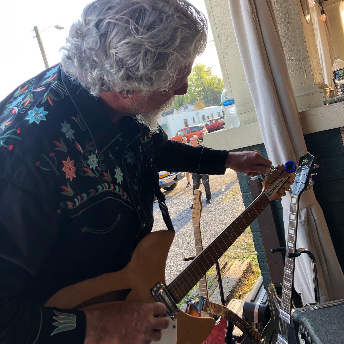 TheLeesOfMemory's tweet image. Just here with a #LukeSchneider @Bryant13Andrew #StewartPack &amp;amp; #MikeArmstrong Appreciation Tweet. Rad times at @LostNFoundRecs for @recordstoreday &amp;amp; the first-ever live outing for @RectangleShades ⚡️ Lord willing it won't be the last! ✌🏼