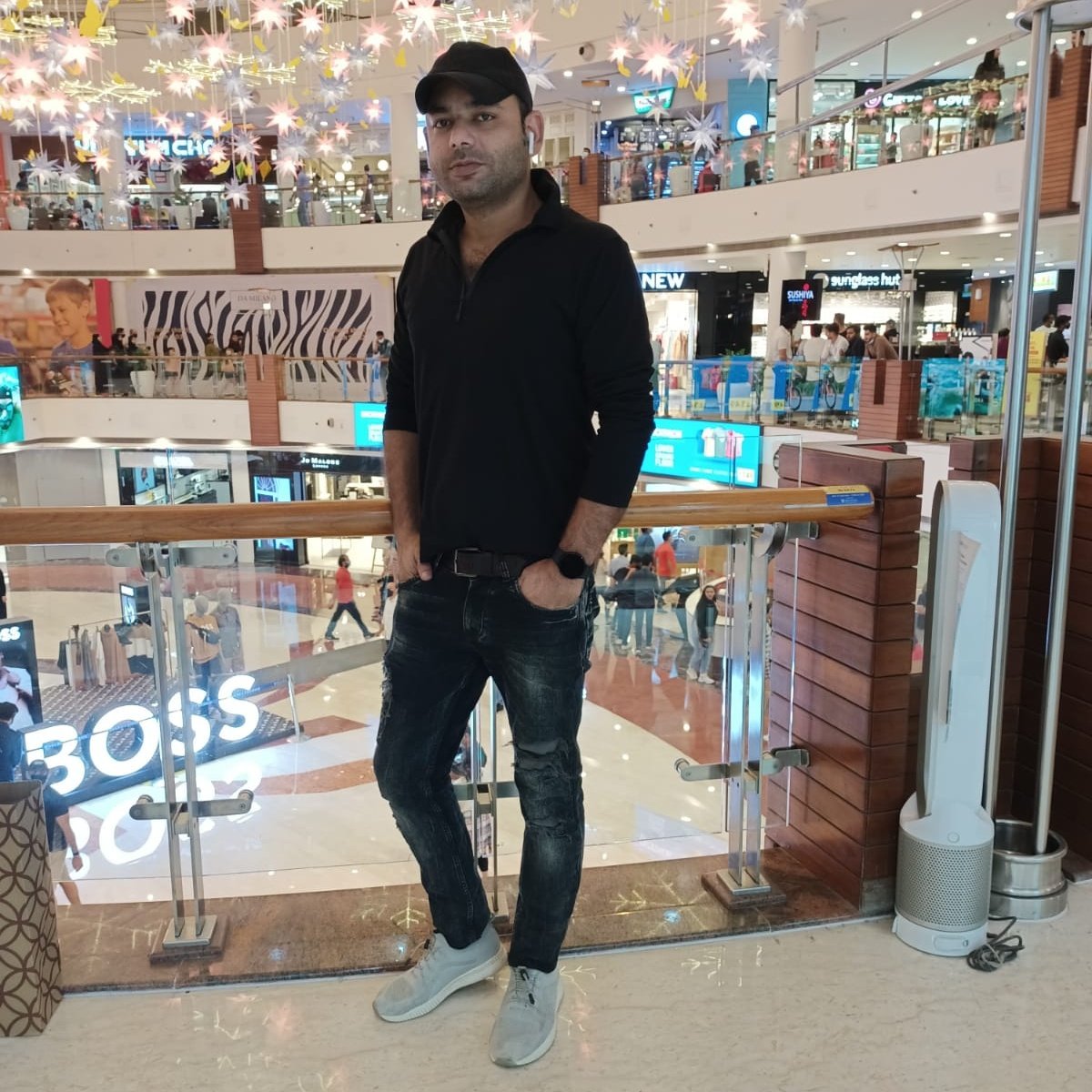 yasarroyal's tweet photo. #NewProfilePic https://t.co/rVMmGUiQyR
