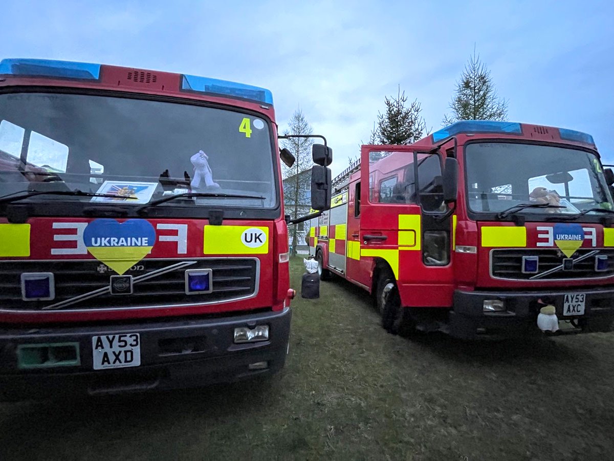 SuffolkFire's tweet photo. After a night with Polish firefighter colleagues and another 300 miles, the convoy have made it to their final destination! Well done to all involved including our Suffolk team, we're proud of you 👏
The vital kit will soon be helping firefighters and the people of Ukraine 🙏🚒🇺🇦 https://t.co/Kp6YoqdYOZ