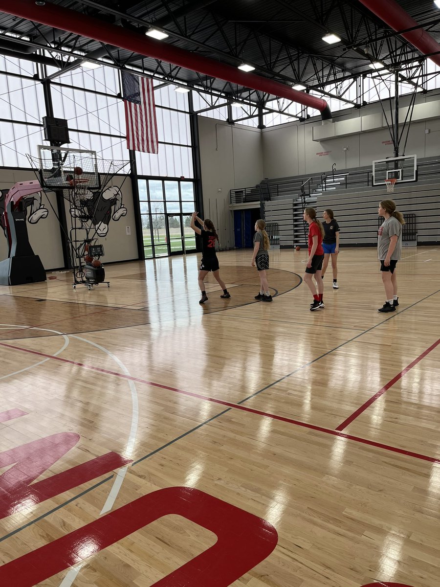 GCRamGirlsBB's tweet photo. Back in the gym today and broke out our new Dr. Dish for the first time! https://t.co/s6XtAGjenS