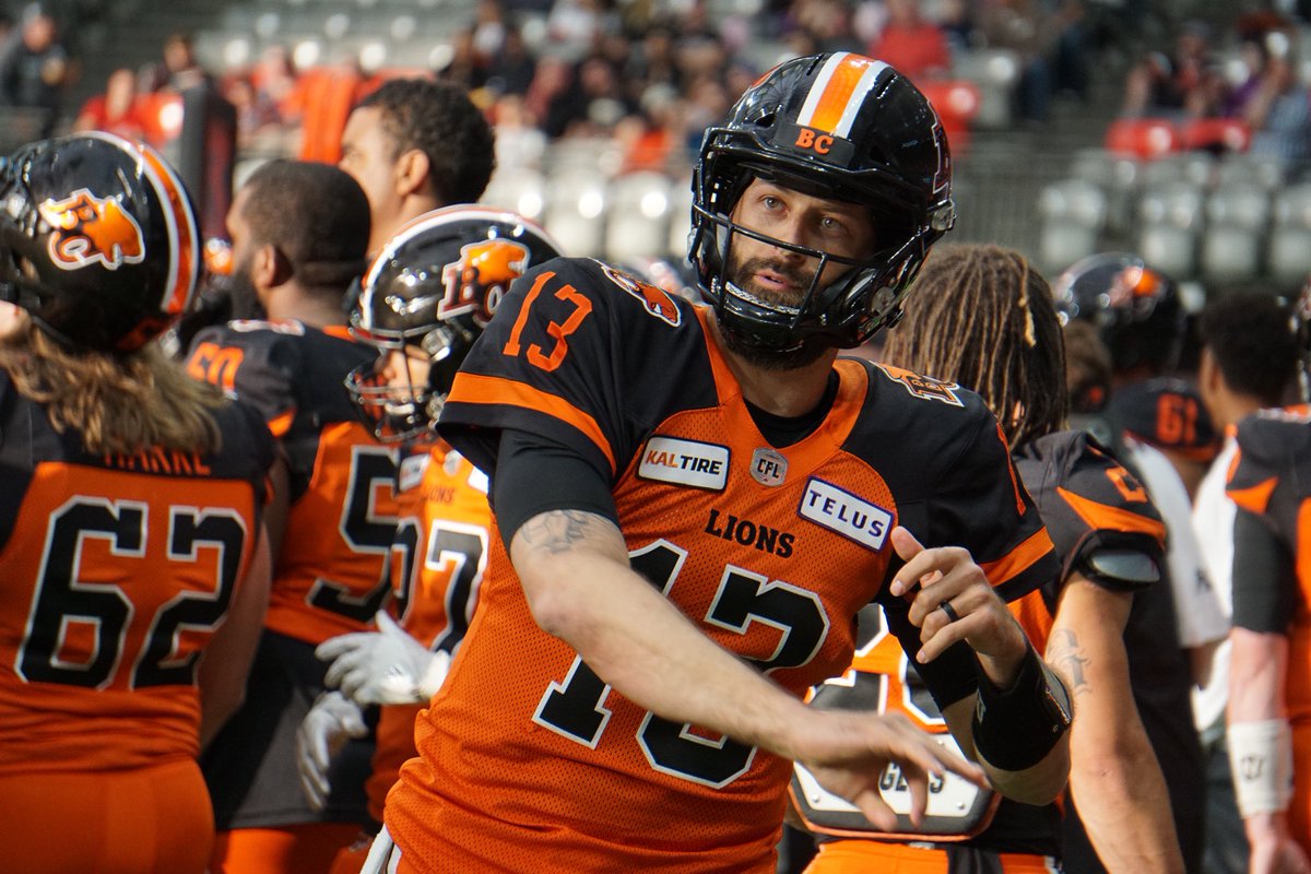NelsonHackewich's tweet photo. Looks like @BCLions will be going no helmet stripe this season https://t.co/az9FnuyrLX
