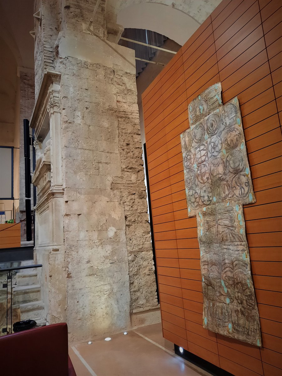 FridaeArtemisia's tweet photo. My work (C.R.S.#0) for Tracce 2022 - 23/4-8/5 #art #exhibition #contemporaryart #painting #vernissage #museo #Narni #SanDomenico #artpaper #installationart #paint #acrylicpainting #abstract #medioevo #clipeo #rotae #simbolimedievali https://t.co/fGnXb8xdiu