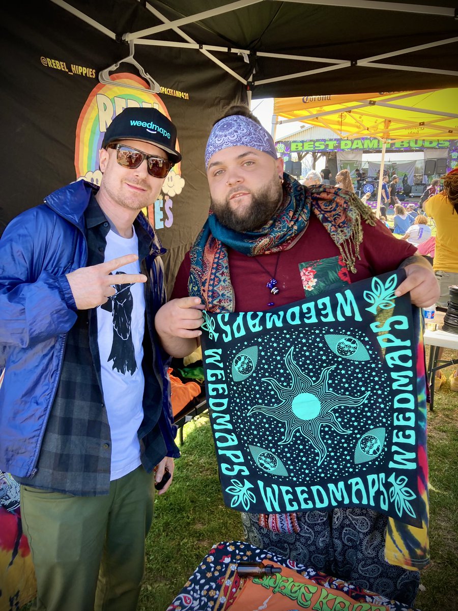 CannaBusCFF's tweet photo. @CannaBusCFF at @PACANNAFEST with @weedmaps @tribetokes @TheGreenerInst @devilslettucec3 to promote the 7th annual #cannabisculture #FilmFestival at KTown Hall in Kutztown PA #cannabisnews #420weekend #420event @PACannabisLink @PCannabist @pacannabisclub @cannabist @PAHemp https://t.co/VjGeChaUTV