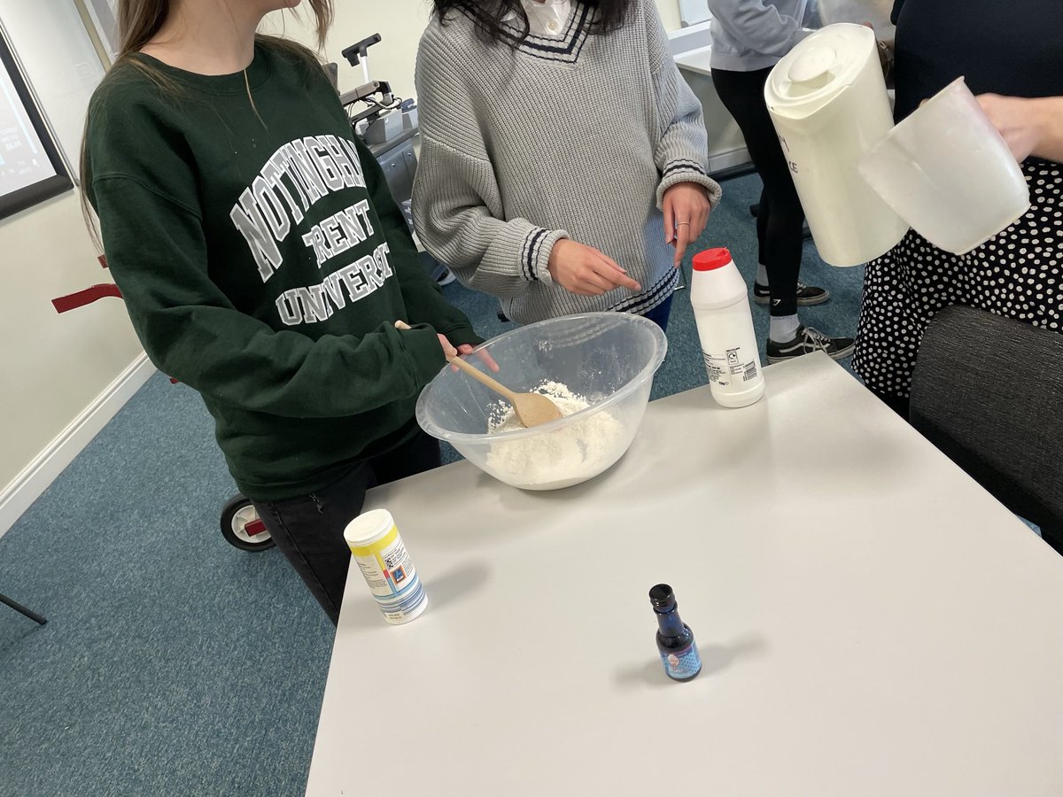 Making playdoh with my 1st year #earlyyears BA students #TeamEarlyChildhood