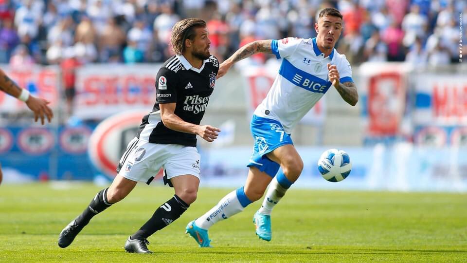 EfrainCerda's tweet photo. Con todo lo qué pasó, qué lejano se ve el rendimiento horrible de Santos… No es jugador para Colo-Colo
#TetracampeonesxTNTSports #ADNEsClasico #Zampedri #Falcon #Oroz #VamosCatolica #LosCruzados #VamosColoColo https://t.co/79mXOX642w