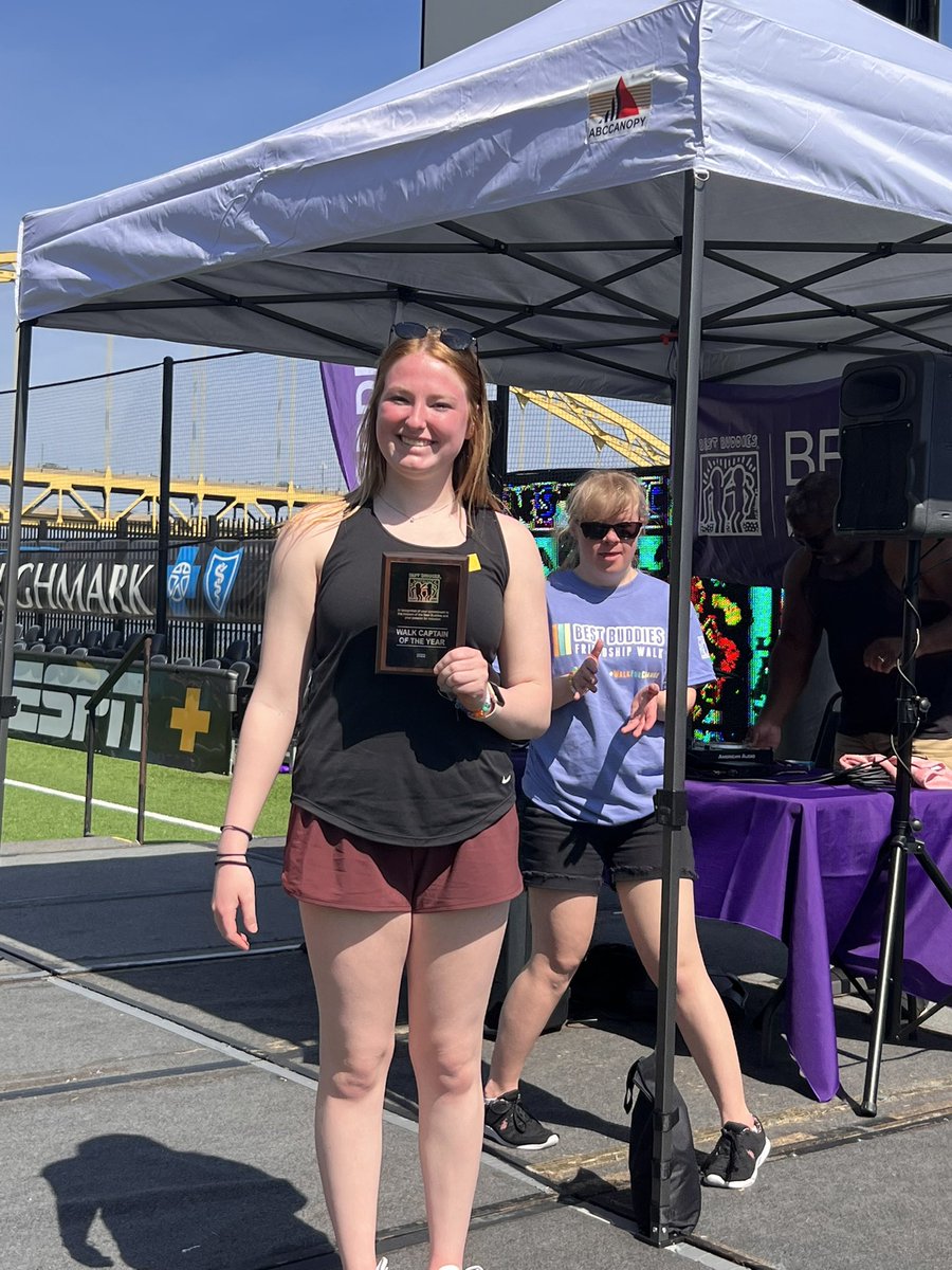 extremely grateful to be the walk captain of the year!!! thank you <a href="/BestBuddiesPA/">Best Buddies PA</a> we had the most amazing time ❤️ <a href="/hilltopspartan/">Montour High School</a> @nicole_stagl #montourproud