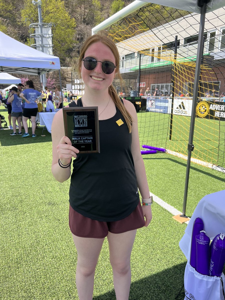 _saraheaton's tweet photo. extremely grateful to be the walk captain of the year!!! thank you @BestBuddiesPA we had the most amazing time ❤️ @hilltopspartan @nicole_stagl #montourproud https://t.co/lScJ12F7Qu