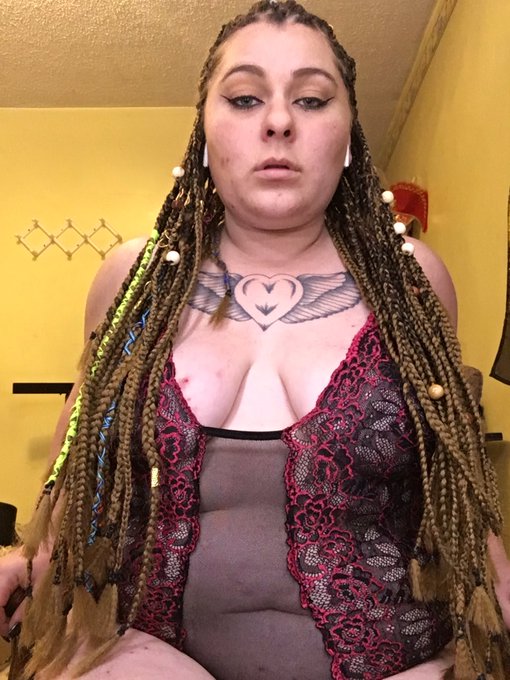 Absolutely loving my new hair  #newhair #loveit #braids #cute #cutie https://t.co/lquwbbOcA0<a href="/tag/newhair"class="tags">#newhair</a><a href="/tag/loveit"class="tags">#loveit</a><a href="/tag/cute"class="tags"><span>#cute</span></a><a href="/tag/cutie"class="tags"><span>#cutie</span></a><a href="/tag/braids"class="tags"><span>#braids</span></a>