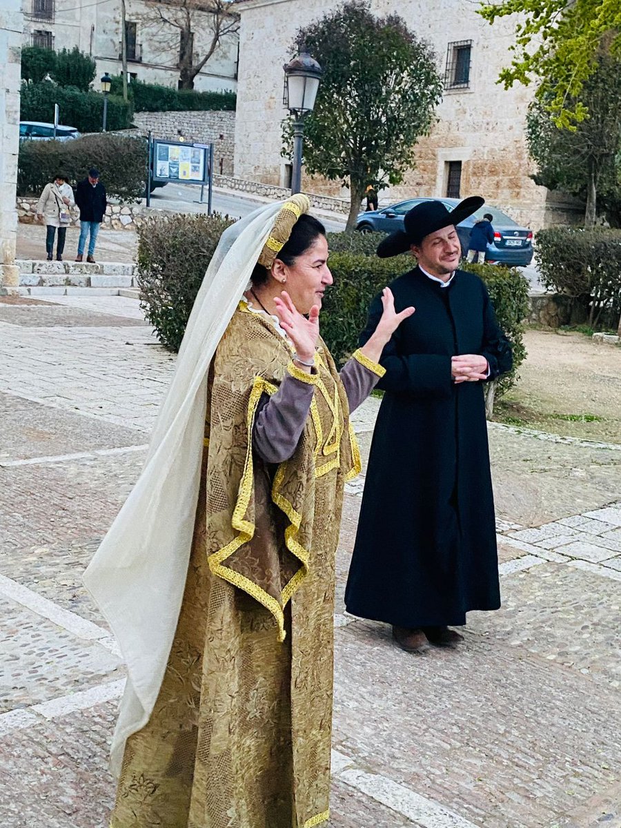 CulturArteC's tweet photo. ¡En breve tenemos Visitas Teatralizadas!
El próximo sábado 7 de mayo, tenéis otra oportunidad para conocer #Chinchón a través de sus personajes.
Más información y reservas en https://t.co/bEtwp4QYfX
#TurismoMadrid #TurismoRural https://t.co/Li0bciFvR9