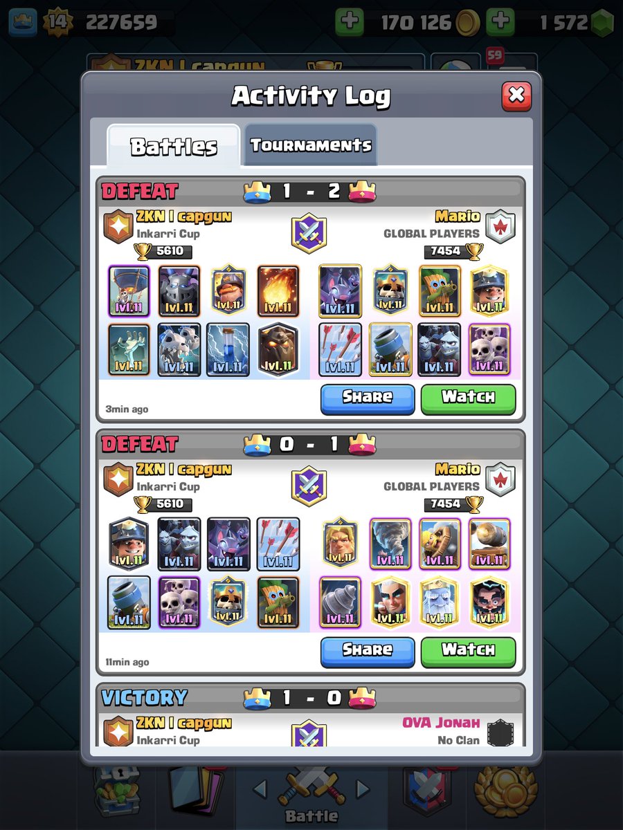 Capgunop's tweet photo. I lost in the final of @ESLClashRoyale  bracket today still happy with my top 2 and the 45 points w overall 17-3 today 
 @michifucr gg really strong performance ❤️ https://t.co/SVz4Ec2UYJ