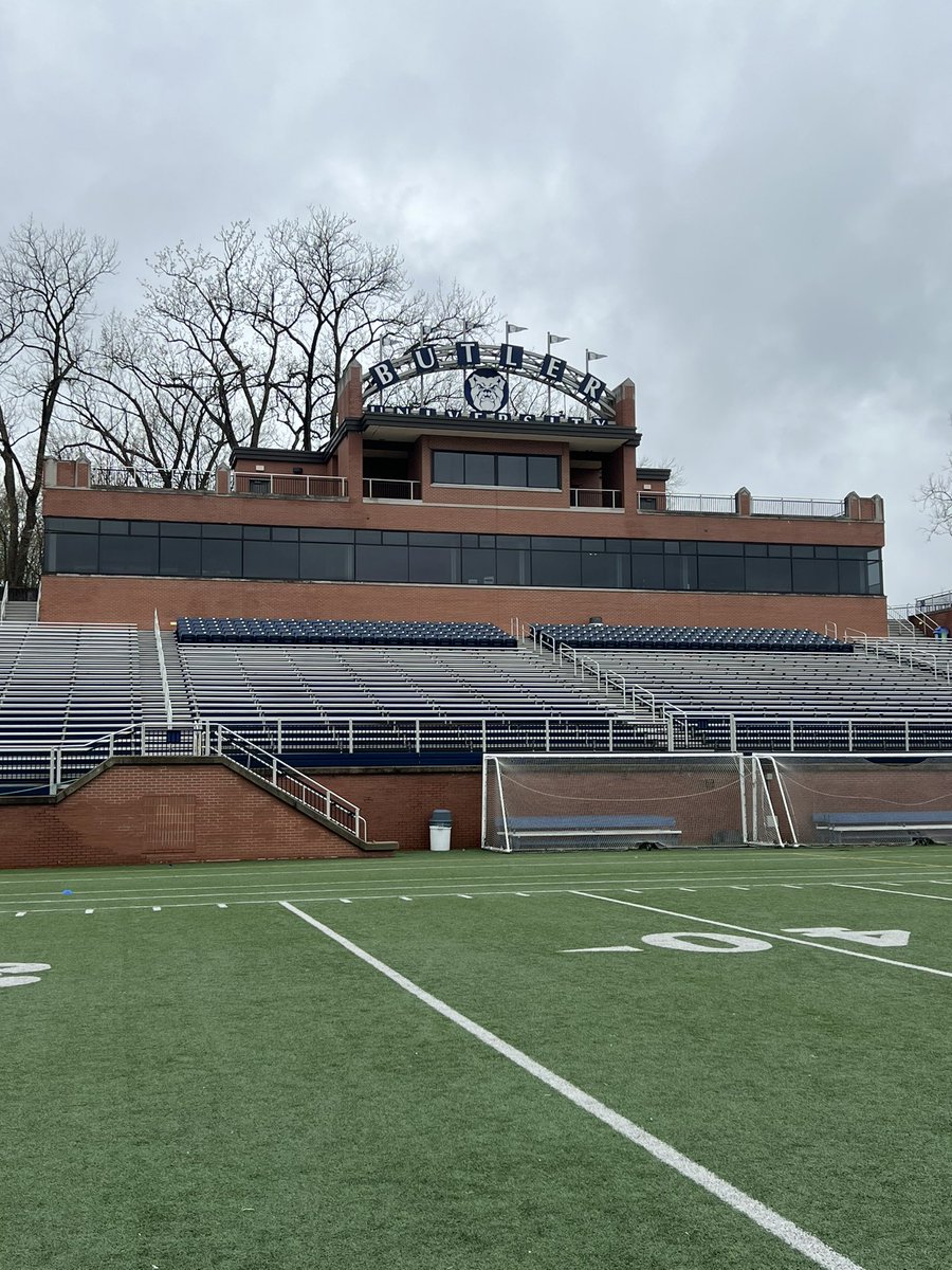 ShelinskyTommy's tweet photo. Big thanks to @JoeCheshire and @CoachRayHolmes for showing me around the other day before my visit at Butler! https://t.co/ogHPjsnXuY
