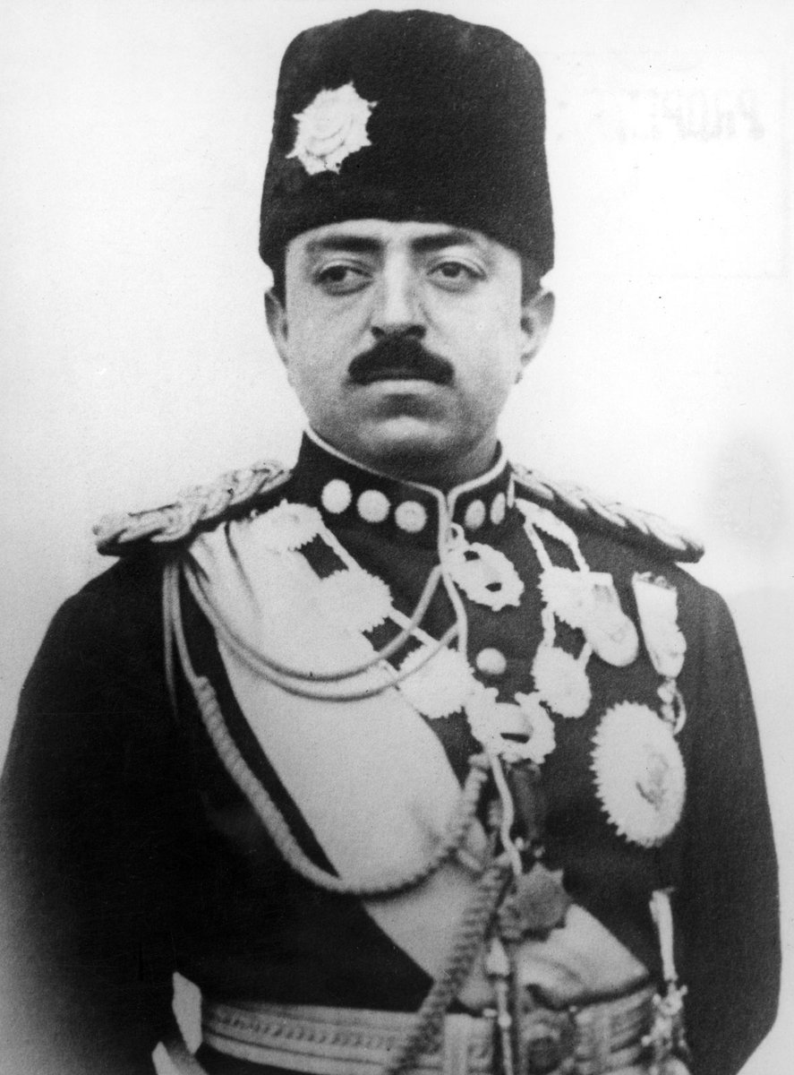 MustafaKamalMKK's tweet photo. ست�� افغان آؤل آزاد مسلمان ترقۍ پسند باچا ډېر محترم غازي امان الله خان په 1 جون کال 1892 کې پيدا شوي، له  1919 تر 1929 پورې د ګران او آزاد افغانستان 🇦🇫 آزاد باچا وي او په 25 اپريل کال 1960 کې يې له نړۍ سترګې پټې کړې، نن د غازي امان الله 62م تلين دي. 
#AfghanHeroGhaziAmanullah https://t.co/dRWLm1kcmn