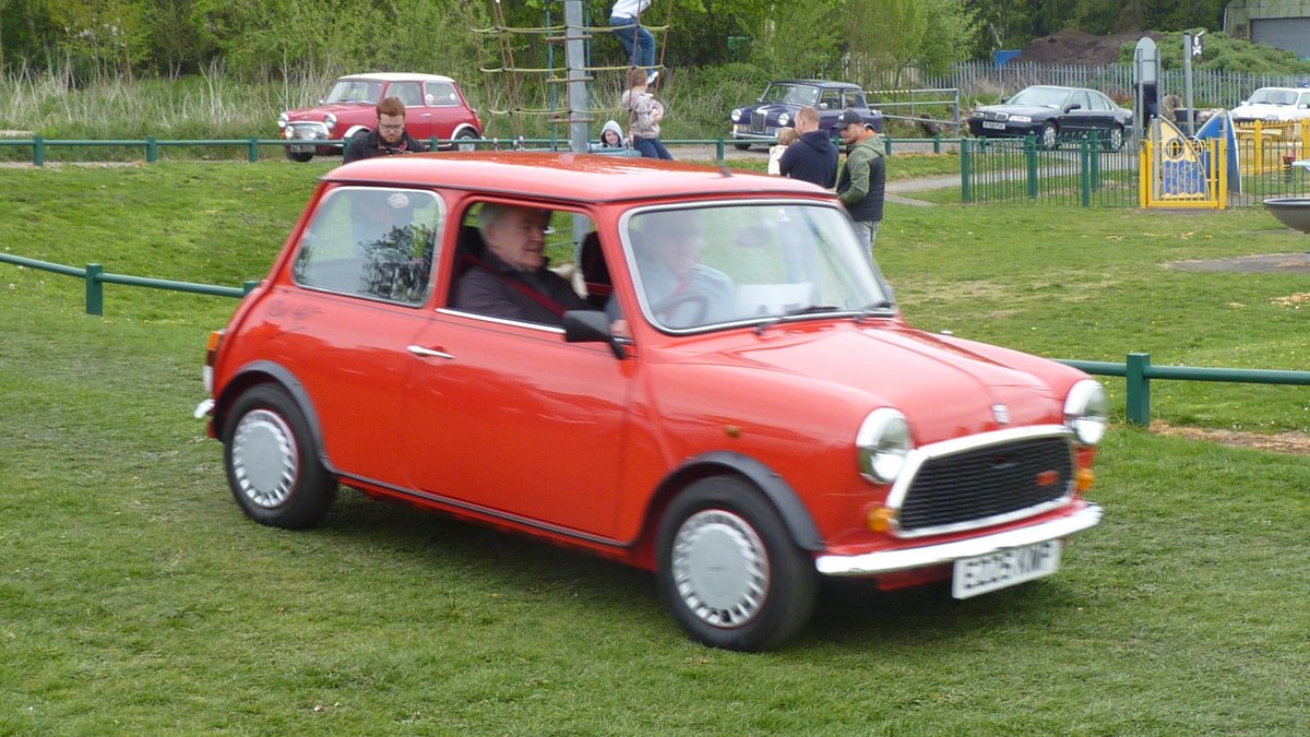 miniphernalia's tweet photo. 1987 #MiniRedHot at #prideoflongbridge yesterday - https://t.co/9FcebX28jS https://t.co/ZRXVMZ2Ycq