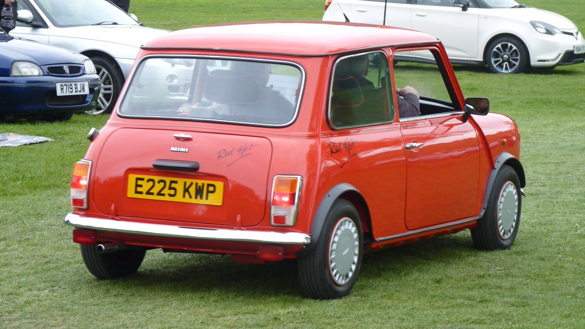 miniphernalia's tweet photo. 1987 #MiniRedHot at #prideoflongbridge yesterday - https://t.co/9FcebX28jS https://t.co/ZRXVMZ2Ycq