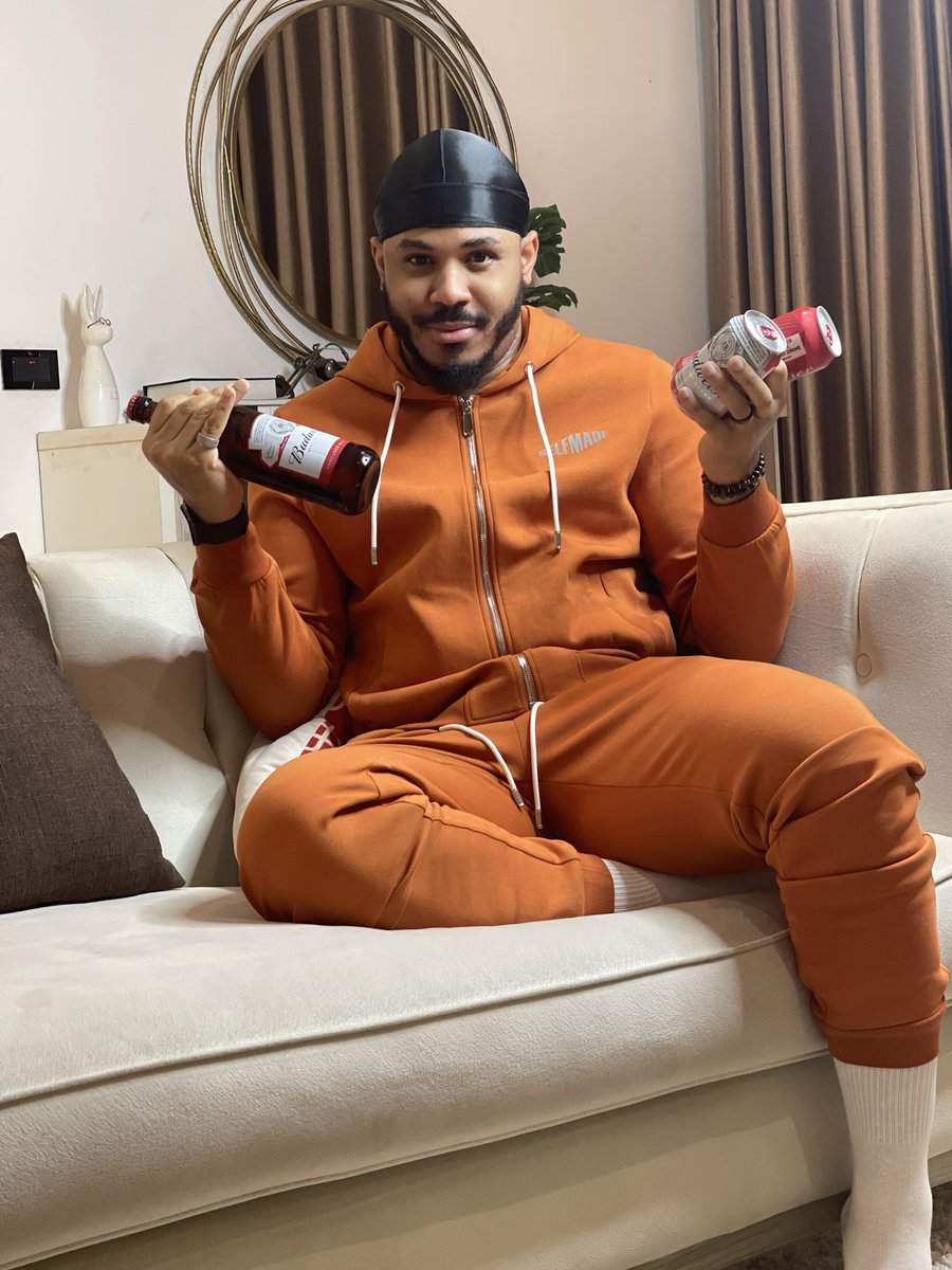 officialannie__'s tweet photo. Thanks for watching today's episode of @BudweiserNG  KINGS OF FOOTBALL SHOW. See y'all next week, same time, same channel for another amazing show❤️🙏😇
#BudweiserKingsofFootballShow
#KOFShow https://t.co/G4MSnHn5UR