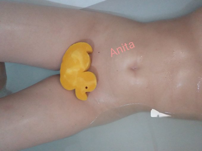 esti pancsi folytat&aacute;s @FansBellini  Kellemes sz&oacute;rakoz&aacute;st kand&uacute;rk&aacute;im 😉 https://t.co/nSjTGRlxVO<a class="tags" target="_blank" title="On Twitter" href="/?out=eyJ0eXAiOiJKV1QiLCJhbGciOiJIUzUxMiJ9.eyJpYXQiOjE3MjA2MDM0NTYsImlzcyI6InR3cG9ybnN0YXJzLmNvbSIsIm5iZiI6MTcyMDYwMzQ1NiwiZXhwIjoxNzUyMTM5NDU2LCJyZWRpcmVjdF91cmwiOiJodHRwczovL3R3aXR0ZXIuY29tL0ZhbnNCZWxsaW5pIn0.HtxUvBN5ijgKYlLeL2IxSOeF9CgpUYqRlNTtHe5F1capcF2oSTT0UjO8267zfepEbieiYMMe8-LVlWiEYCOyHQ">@FansBellini</a>