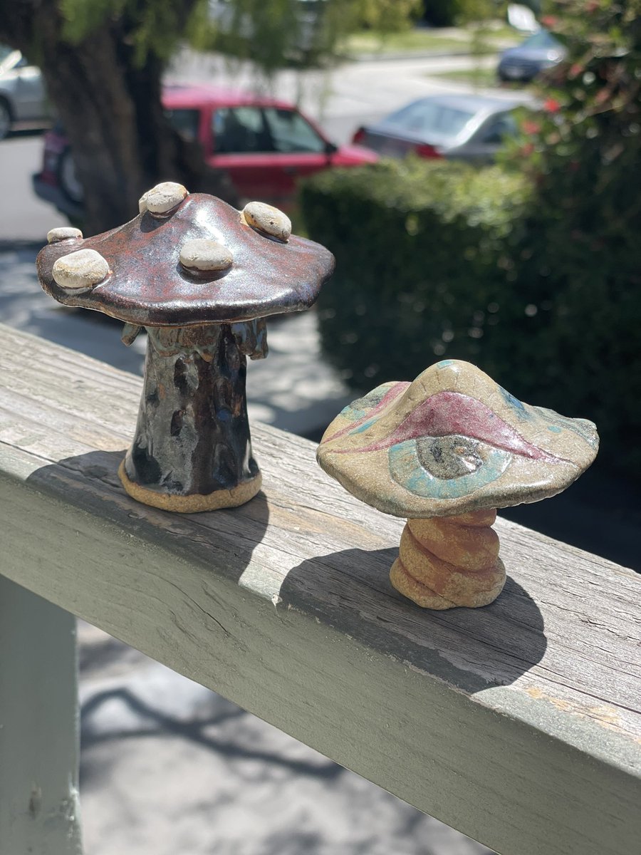 SerpentWeaver's tweet photo. Ceramic Mushrooms I made recently... connecting all of nature, from the underworld to the physical realm #mushrooms #art #artist #ceramicist #ceramics https://t.co/qy8dbOVoUi