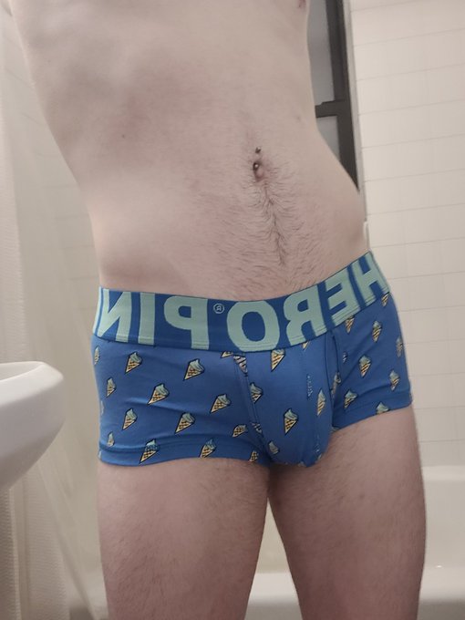 1 pic. Another pair from the pack I bought https://t.co/TafWuvLNcH