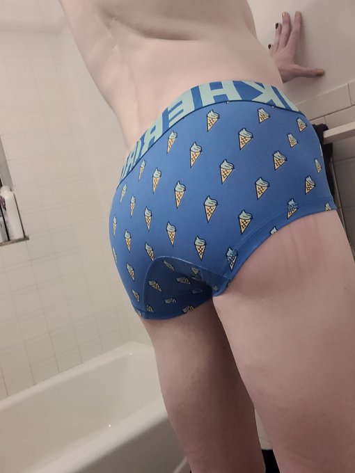 2 pic. Another pair from the pack I bought https://t.co/TafWuvLNcH