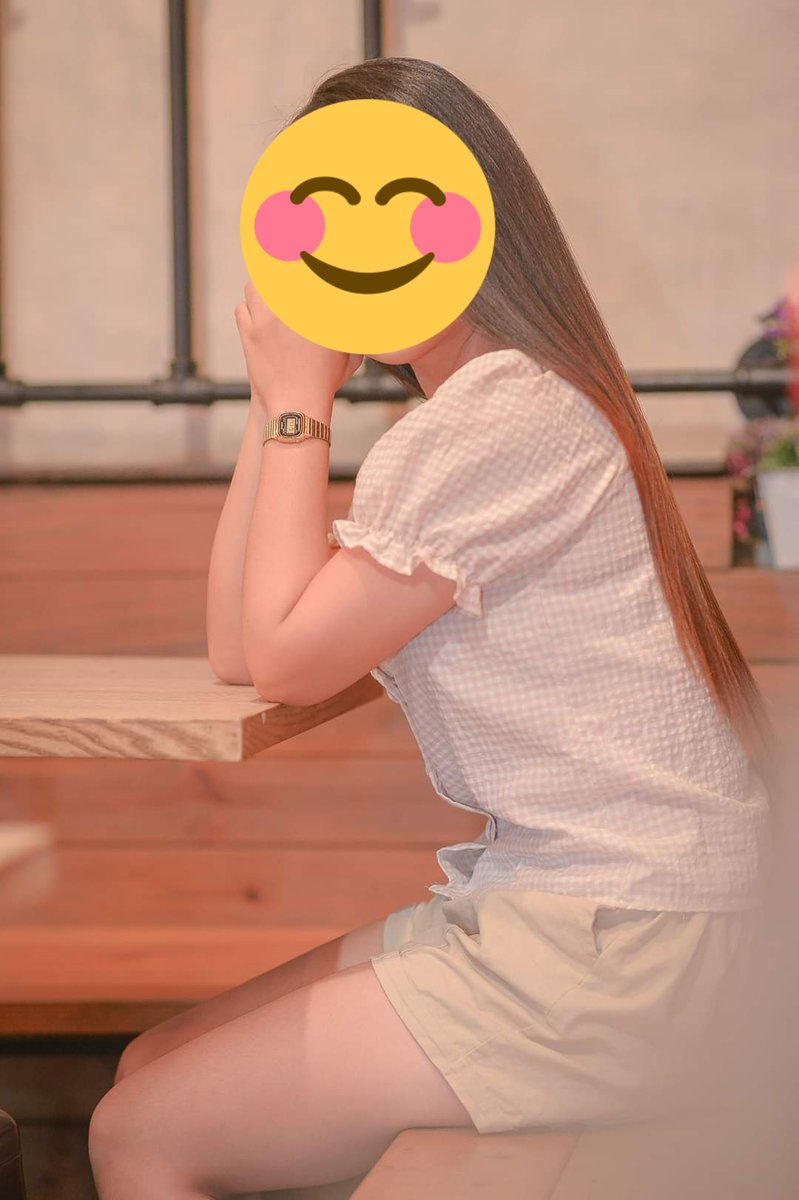 4iYSXzjIf2nhH0y's tweet photo. ร้อยเอ็ดนัดมาเลยนะคะไม่นัดเเค่เรื่องเเบบนั้นนัดไปกินข้าวนั่งชิว https://t.co/HhfimusEtp