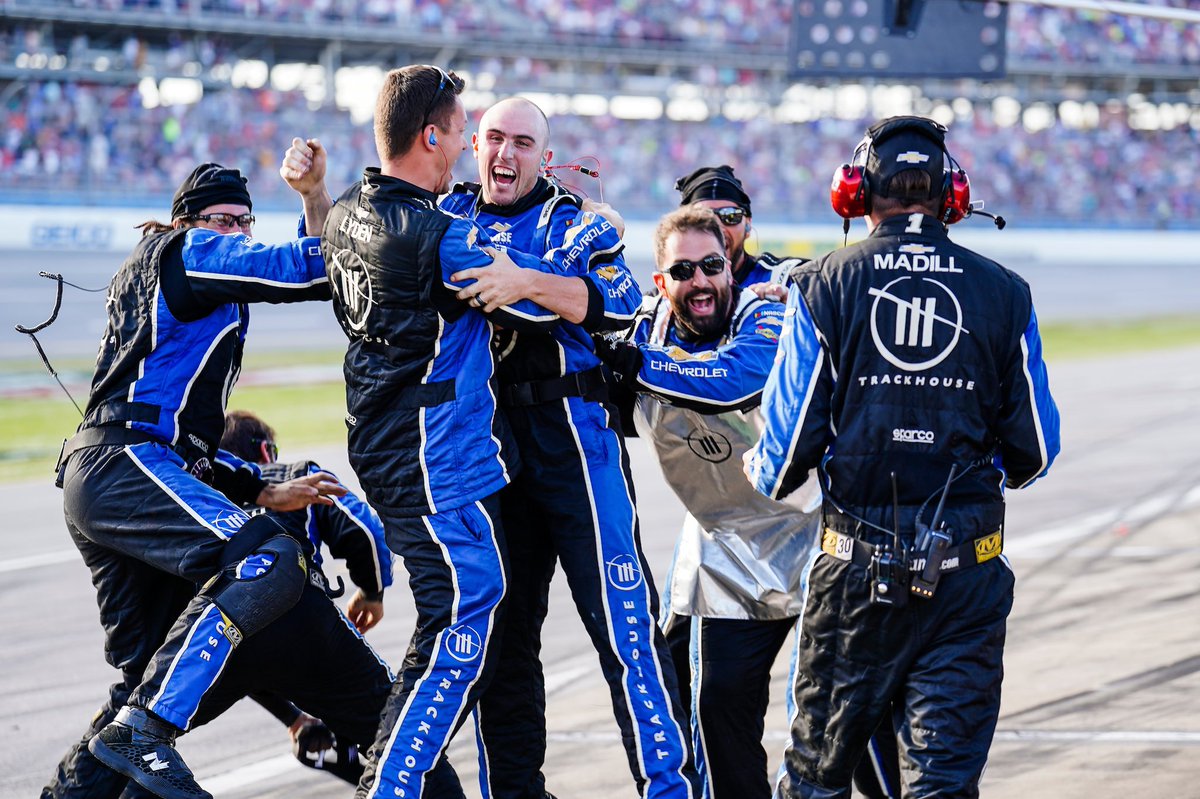 TeamTrackhouse's tweet photo. The thrill of victory 🏁 https://t.co/w43w73Uqdq