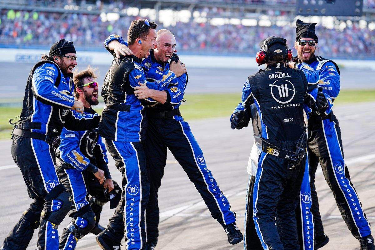 TeamTrackhouse's tweet photo. The thrill of victory 🏁 https://t.co/w43w73Uqdq