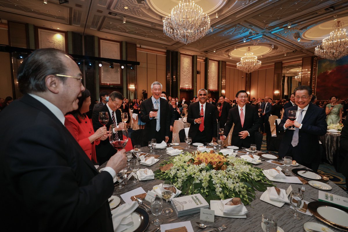 Delighted to join <a href="/mysgh/">Singapore General Hospital (SGH)</a> for their 1st Lecture &amp; Formal Dinner after COVID-19. A resilient healthcare system, an effective public health response &amp; a high degree of public trust — these made a big difference for us during the pandemic. – LHL go.gov.sg/fgvecm