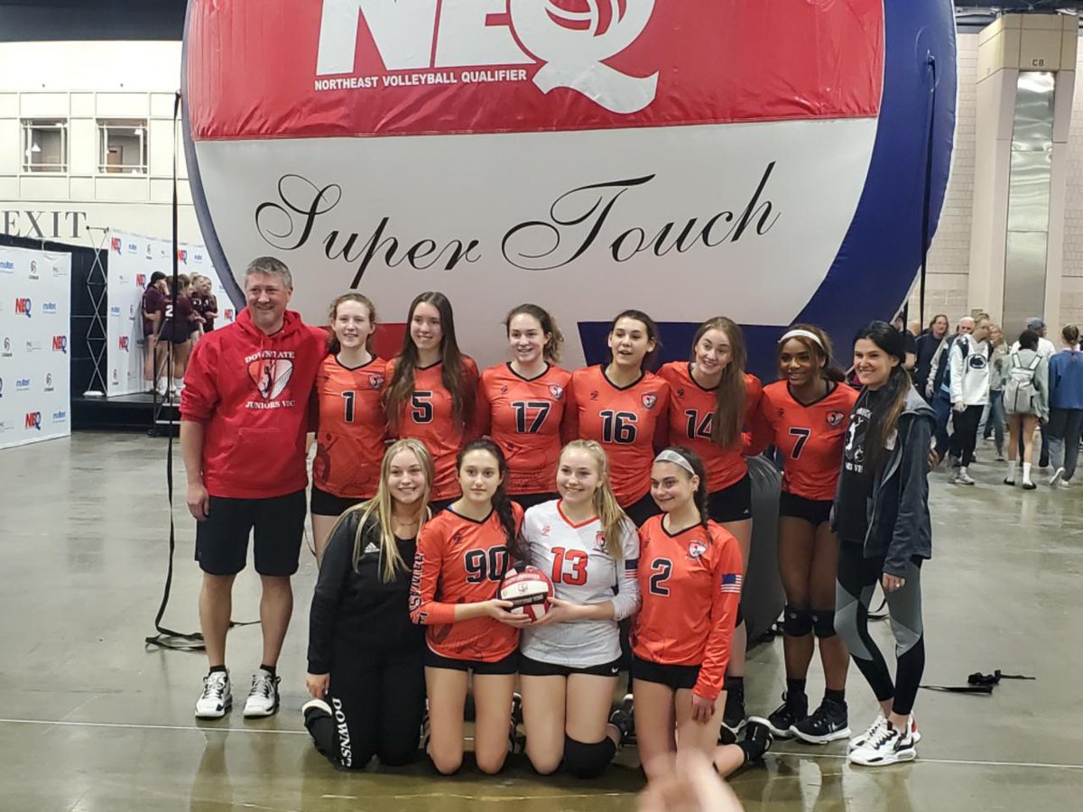 stolly23's tweet photo. Forewarning, dad and coach boast to follow: congratulations to Downstate 17 Cobras for finishing 7-2 at the North East Qualifier in Philly this weekend. Finishing 14th out of 100 teams. 3 #MHSVB players on the roster! https://t.co/eM1twSgnKK