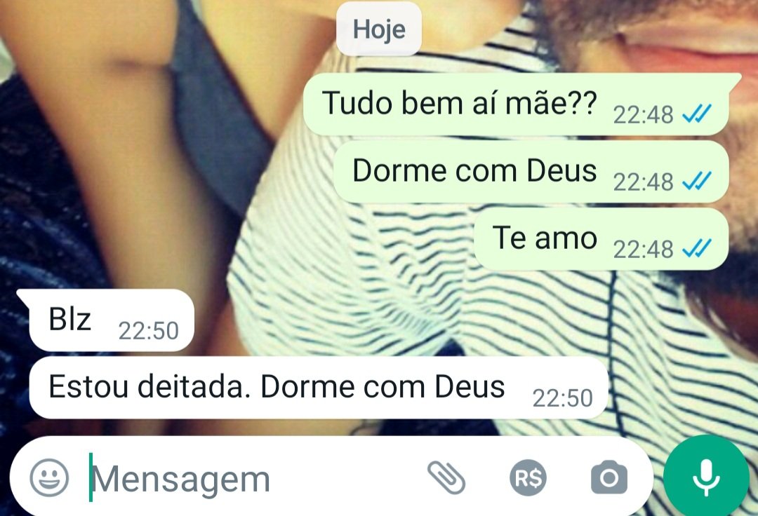 Eu demorei 30 anos da vida pra conseguir dizer eu te amo de boa pra minha mãe e ela sempre me responde com blz e não gente o blz não é respondendo se tá tudo bem, pq essa parte ela ignora sempre a menos que alguém tenha morrido por lá 😅😂
