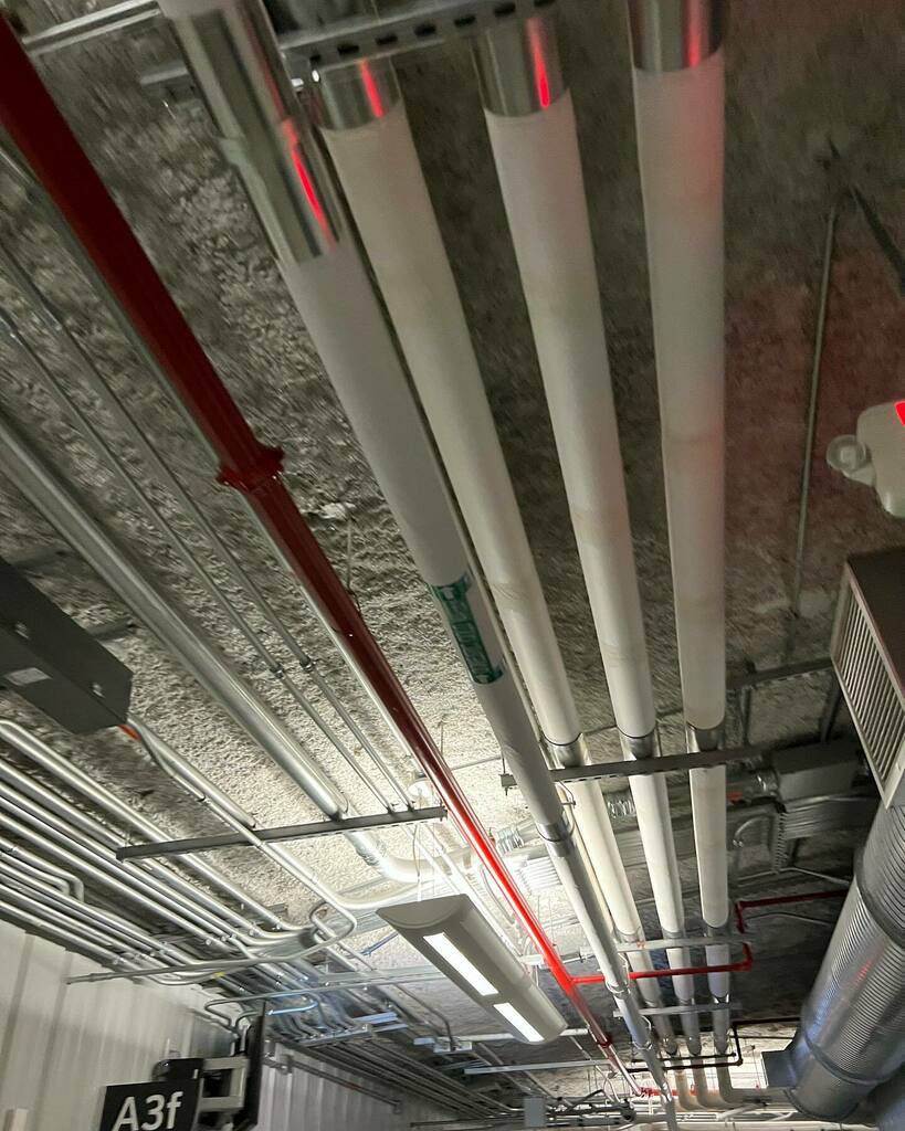 Lovely IAH… #ceilingisbelieving instagr.am/p/CcwU6jBtxkQ/