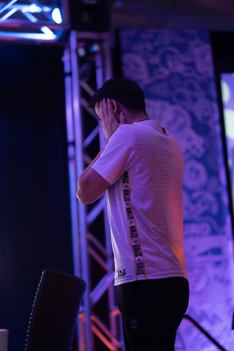 Glutonny is waiting in Grand Finals. 

Who will meet him there: MkLeo or Light?

📸 <a href="/RellFGC/">TNS | Rell</a>