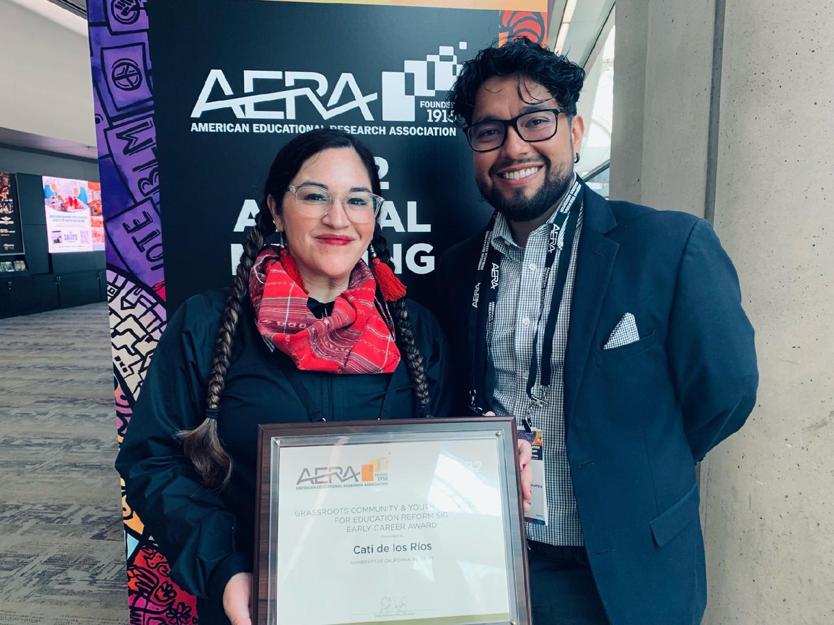 Congratulations @Cati_Fu for receiving the Early Career Award from the @GCYO_SIG at #AERA22. You are a trailblazer and an inspiration to us all! @AERA_EdResearch @David_SinLimite @dr_vanlac @chrisbuttimer @mark_r_warren @bkirshner @JerushaConner @BerkeleyGse