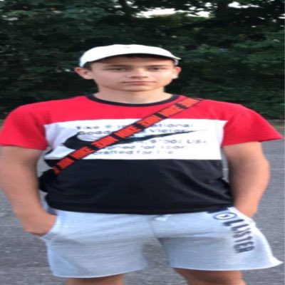 sinior_cigarini's tweet photo. #NoweProfilowe urosłem trochę ale takie życie kto stoi w miejscu szampana nie pije czy jakos tak https://t.co/HvESZKSvNZ